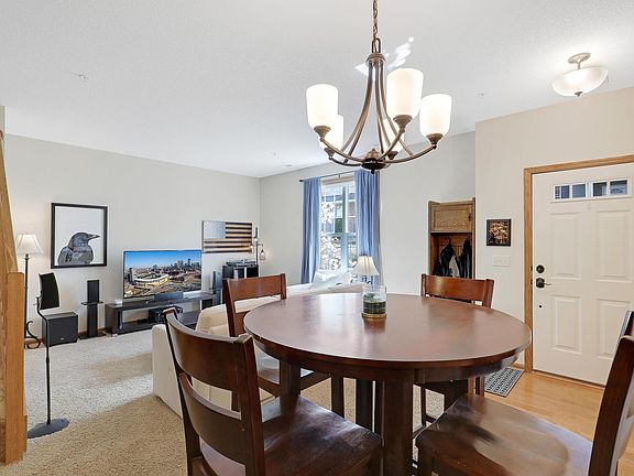 5th image of 7765 Madelyn Creek Dr