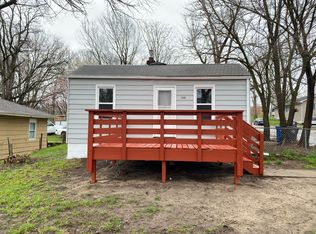 1301 E 34th St, Des Moines, IA 50317