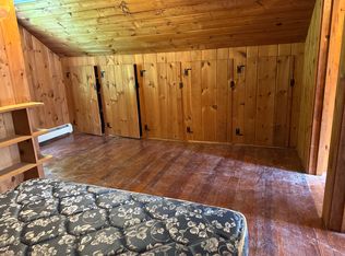 5 Shadow Ln, Peterborough, NH 03458