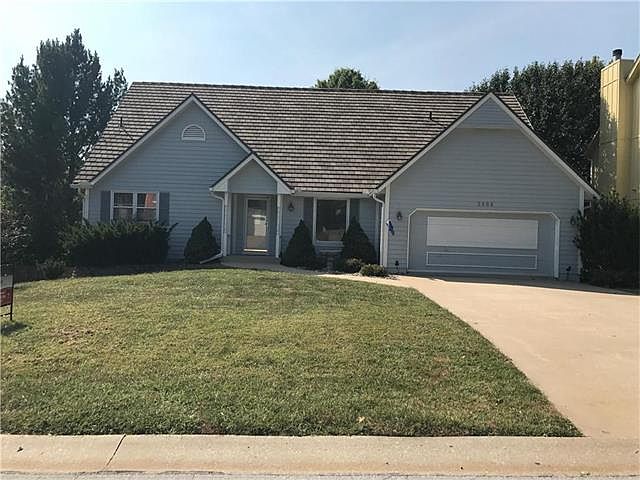 1st image of 3906 NE Clearbrook Dr
