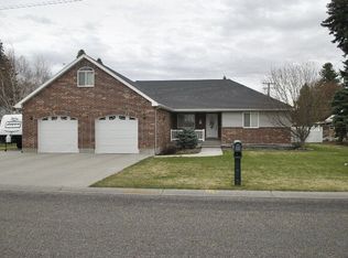 119 S Idaho Ave, Sugar City, ID 83448