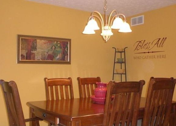 3rd image of 3518 Whitetail Dr W