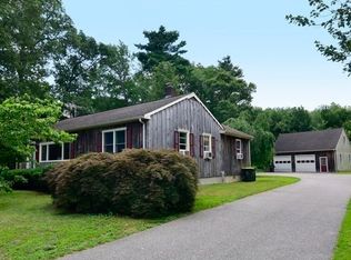 85 Maple St, Bellingham, MA 02019