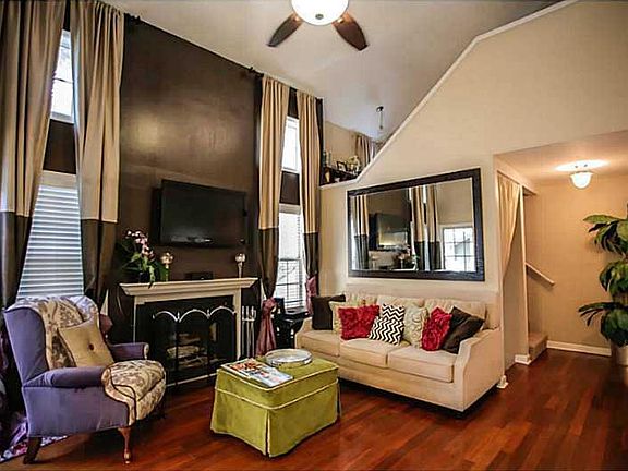 4th image of 2022 River Heights Walk SE #2022