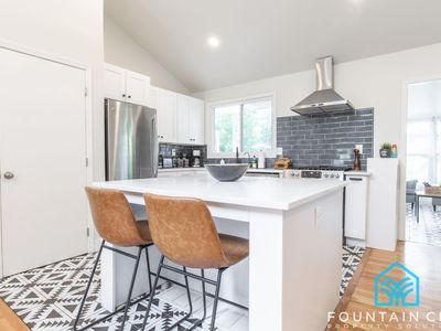 7306 NW 73rd St, Kansas City, MO, 64152