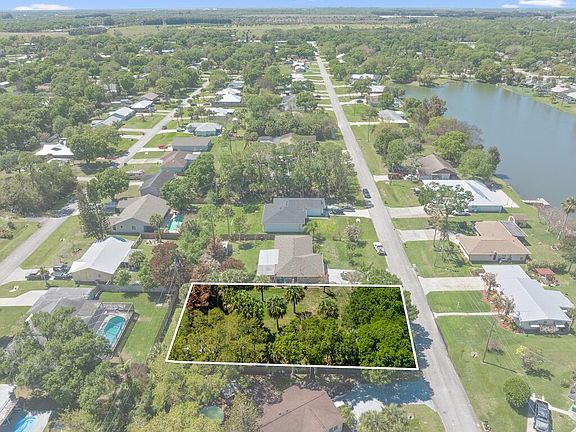 5th image of 8103 Coquina Avenue