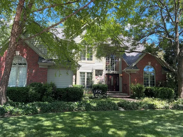 3486 Shakespeare Dr, Troy, MI 48084