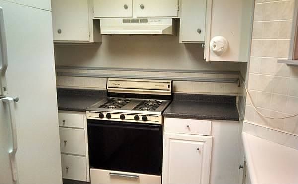 1st image of 3135 W Vallejo Dr