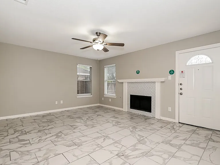 1506 Rancho Dr — Photo 4