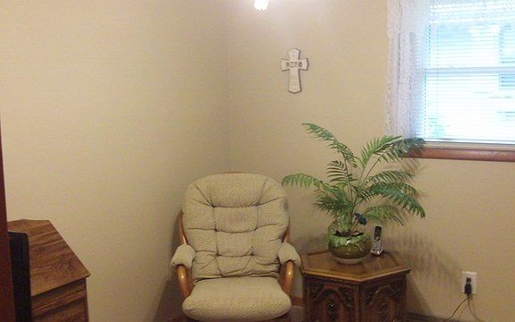 5th image of 781 Bishop Ct