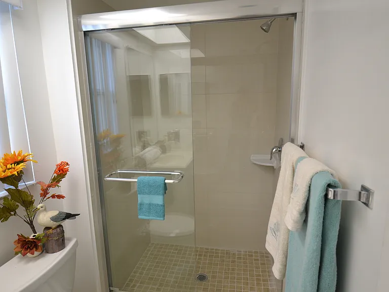2357 White Oak Cir — Photo 35