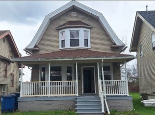 2421 Fulton St, Toledo, OH 43620