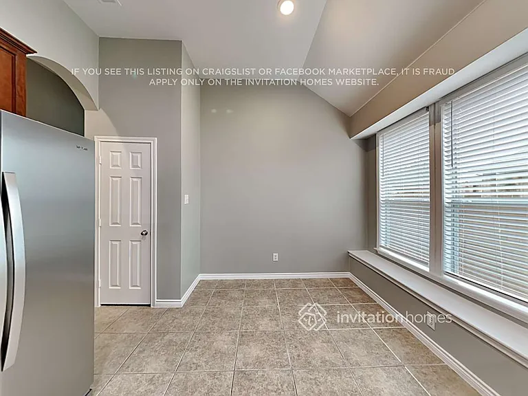 5505 Millers Creek Dr — Photo 6
