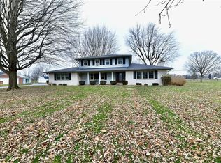 9132 W Forest Dr, Elwood, IN 46036