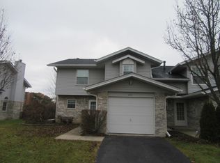 651 N Tamarac Blvd, Addison, IL 60101