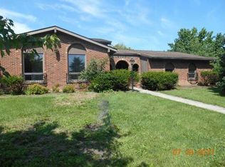 6713 Kennerdown St, Columbus, OH 43229