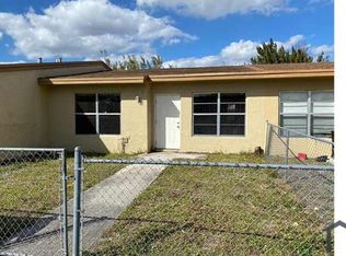 3817 NW 213th Ter, Miami Gardens, FL 33055