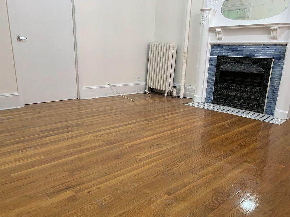 1st image of 204 W 94th St APT 1D