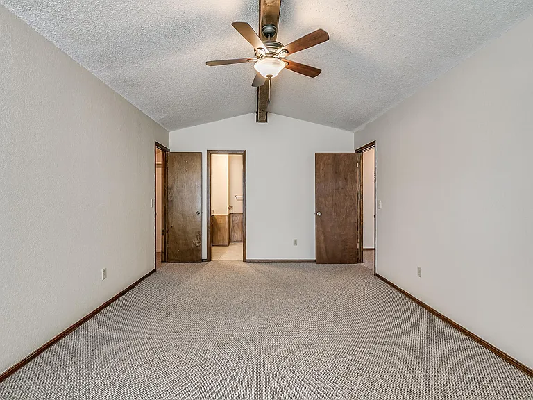 Master suite