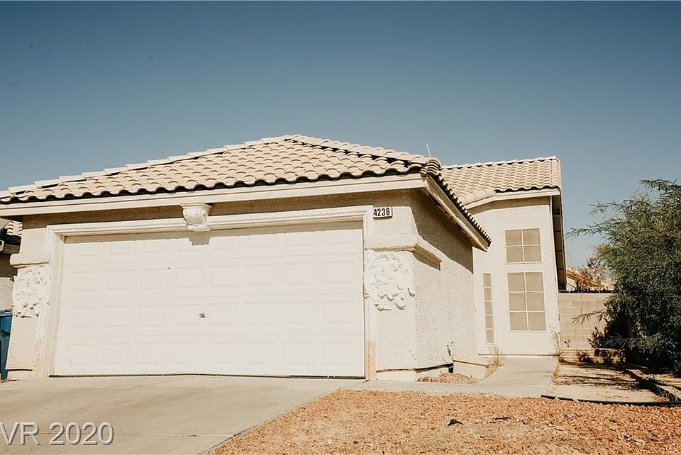 1st image of 4236 Heller Dr