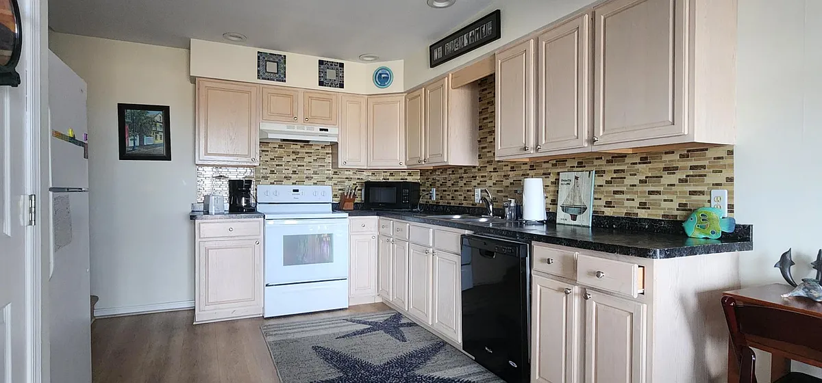 Unit Photo - 6143 Marsh Island Dr
