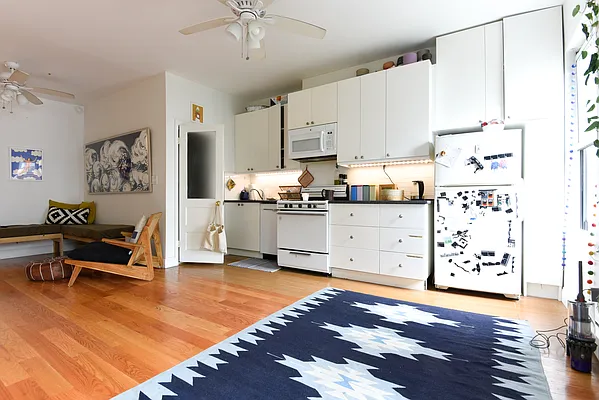 Rented by Brick&Mortar | media 3