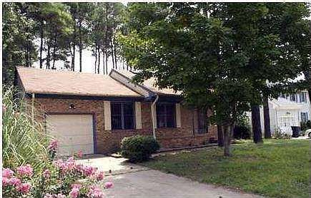 1st image of 3 Windy Pines Cres