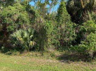 E Benbow Cir, Labelle, FL 33935