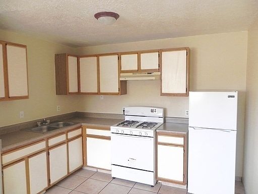 2nd image of 3405 Gibson Blvd SE APT C