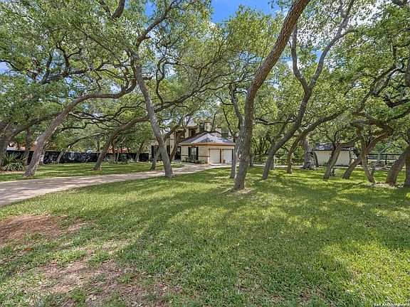 3rd image of 1604 TRACY DR