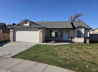 517 Pennsylvania Ct, Nampa, ID 83686