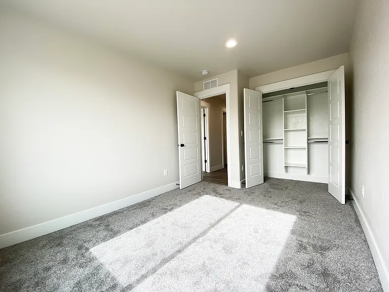 327 Lemmon Ln — Photo 21