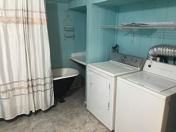 5th image of 1247 Plainfield Ave NE APT 3
