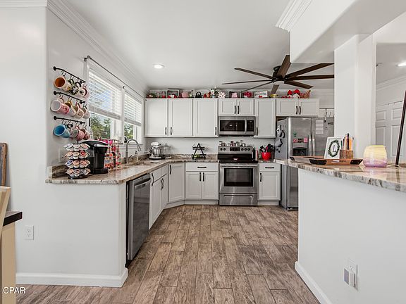 4th image of 1277 South Blvd