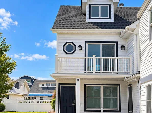 208 16th Ave, Belmar, NJ 07719