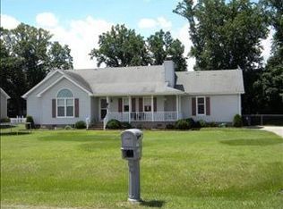 201 Creek Ridge Dr, Goldsboro, NC 27530