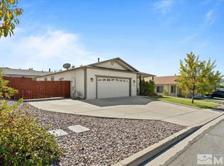 17750 Papa Bear Ct, Reno, NV 89508