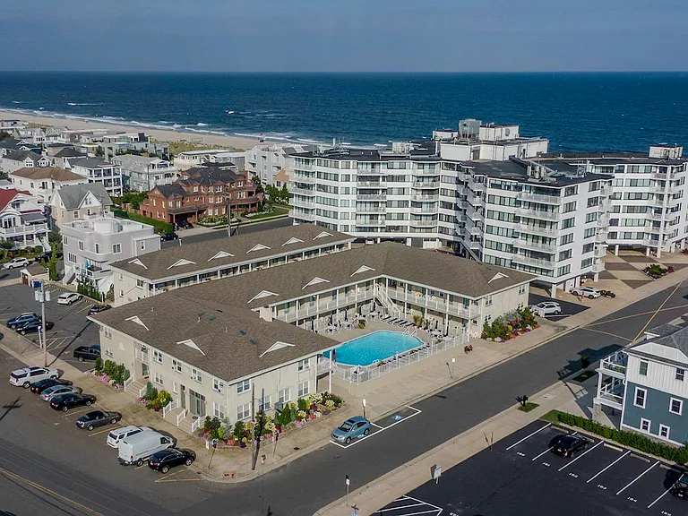 1600 Atlantic Ave #55 — Photo 16
