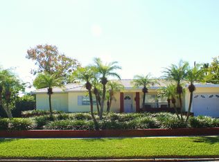 370 Belleair Dr NE, Saint Petersburg, FL 33704
