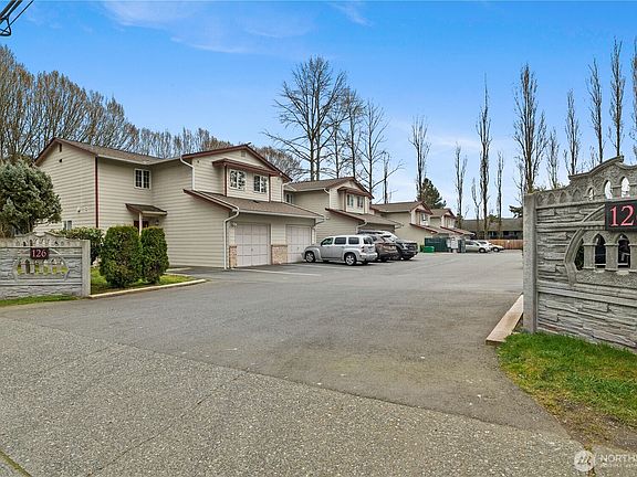 2nd image of 126 W Casino Road #5