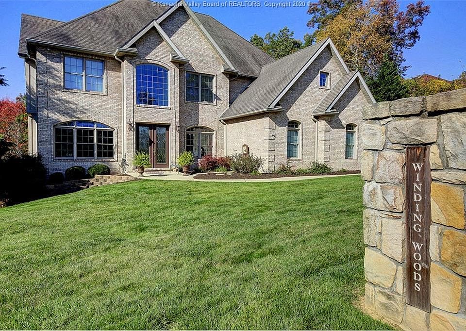 1st image of 426 Woodbridge Dr