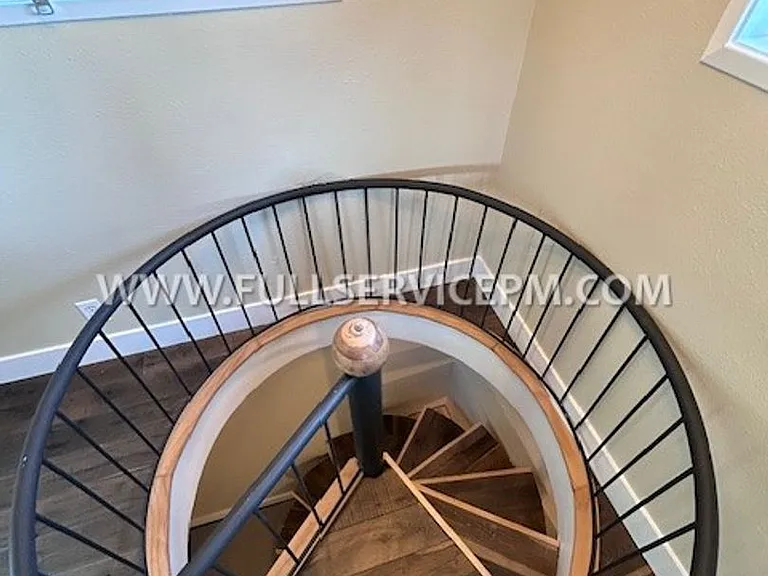 7412 Military Rd S — Photo 18