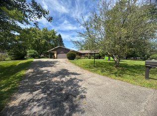 2579 Richmar Dr, Beavercreek, OH 45434