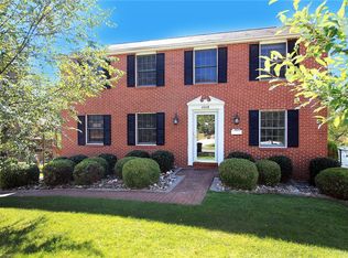 6048 Ramsgate Dr, Bethel Park, PA 15102