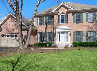 1237 N Lakeview Dr, Palatine, IL 60067