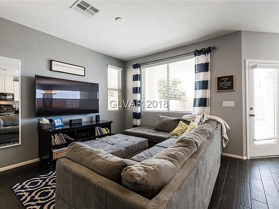 4th image of 850 Cool Aquamarine St
