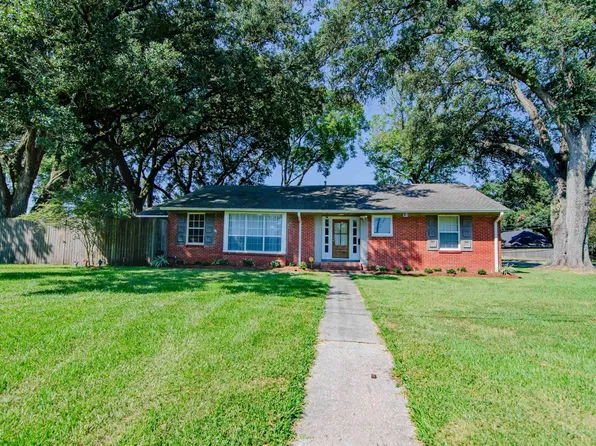 24210 Marshall St, Plaquemine, LA 70764