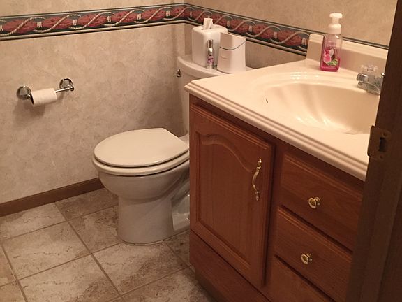 5th image of 7744 Brittanny Dr NE