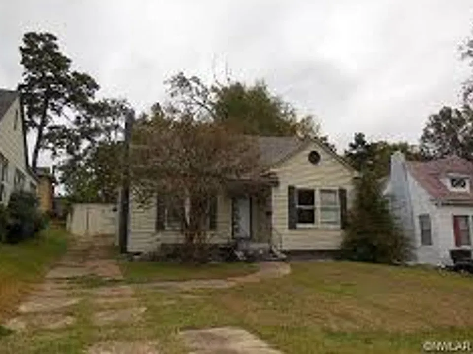 306 Merrick St