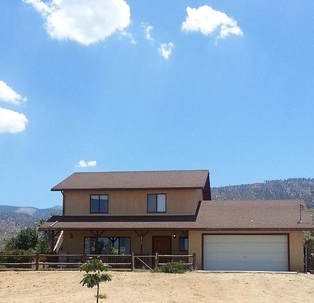 Picturesque front view! 